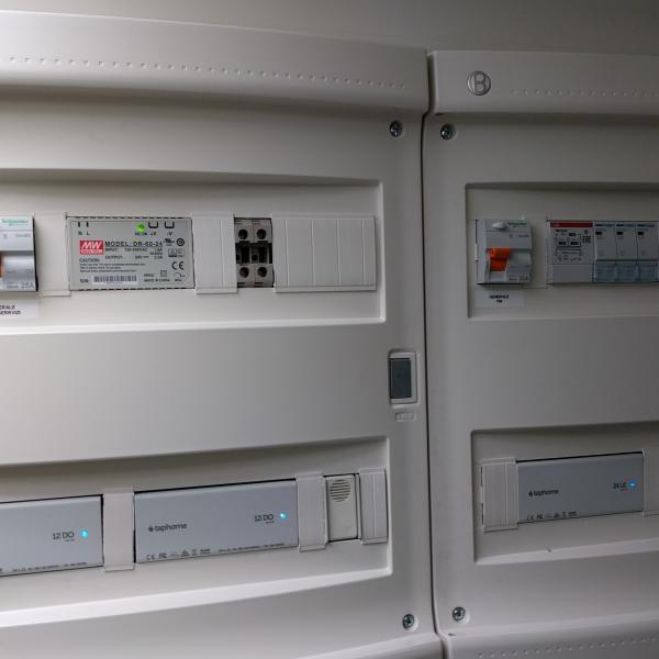 Quadro elettrico 02